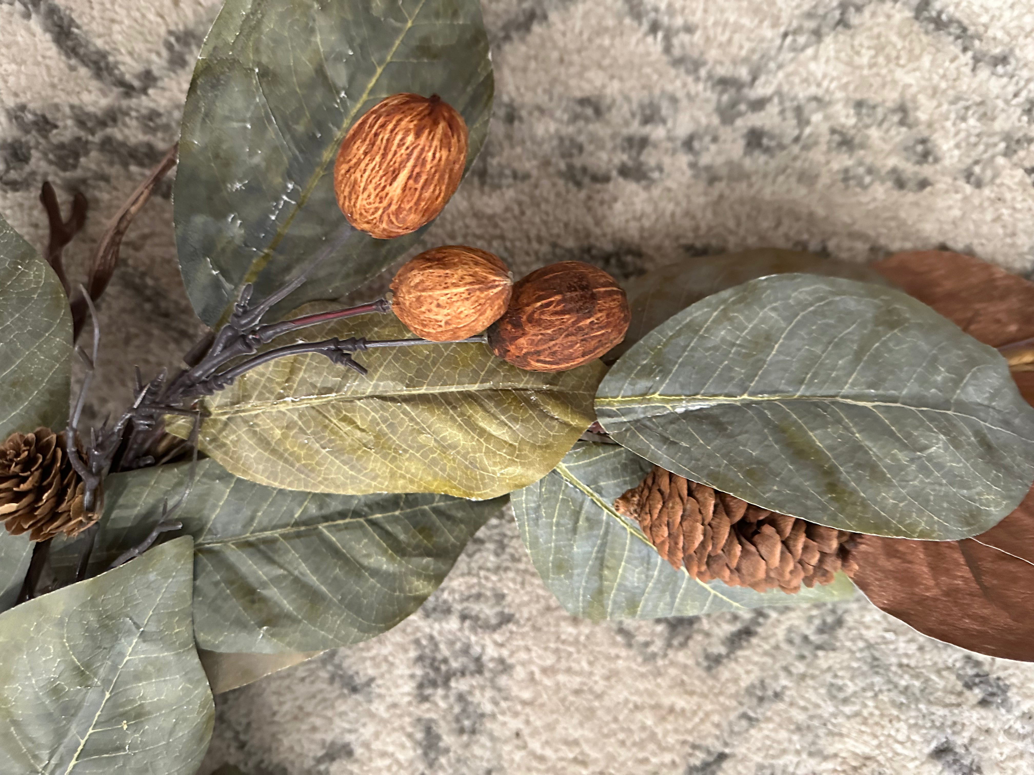 Dried Magnolia Leaf Garland