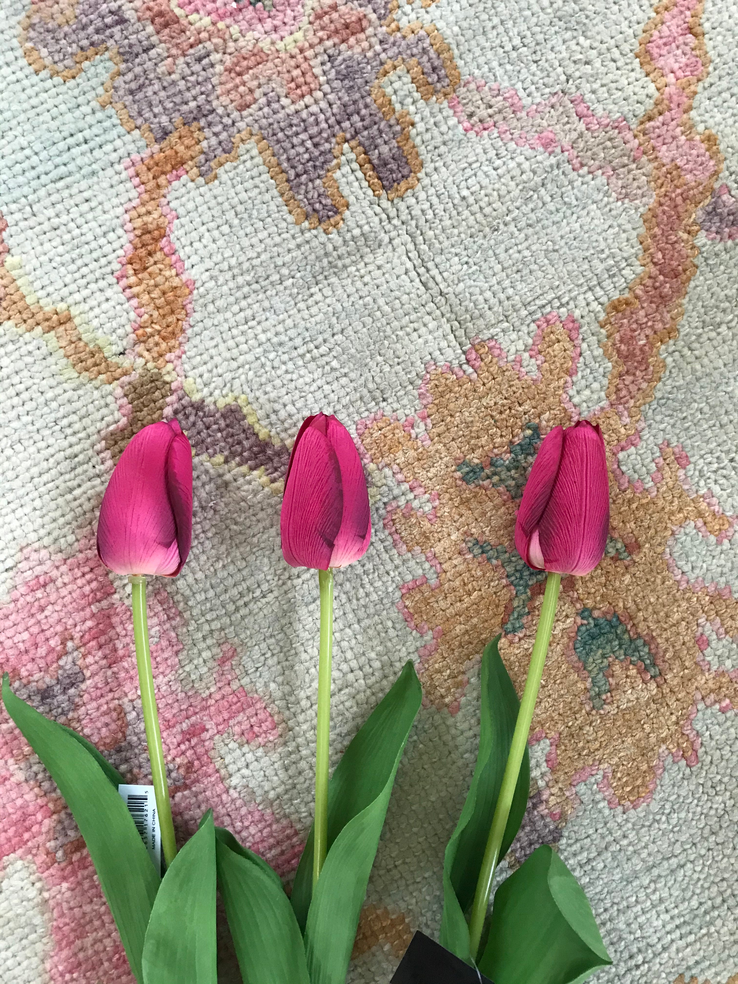 26” Fuchsia Silk Tulip